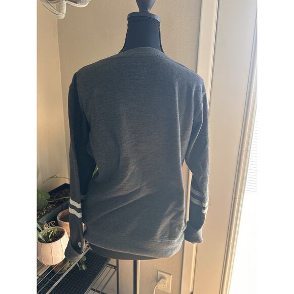 University of Colorado Women's sweatshirt Grey Sz M Collegiate School Pride - Picture 5 of 8